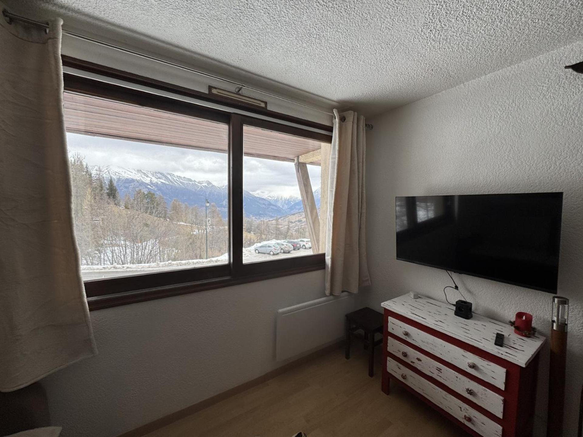 Super Sauze Studio Pied Des Pistes Enchastrayes Екстериор снимка